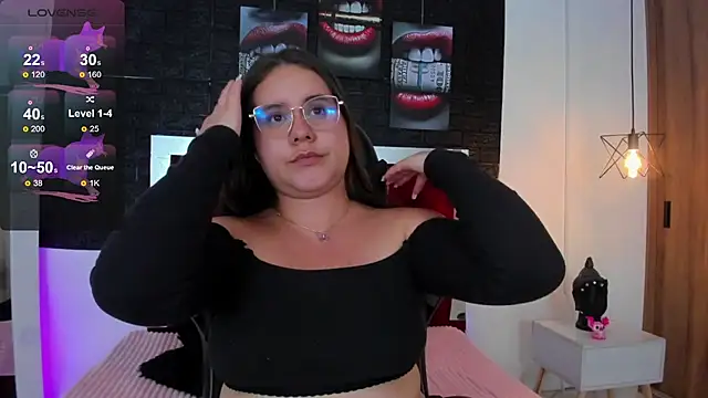 Snapshot of April1_sc chatting on March 2025 04:48:01 PM April1 sc online show from March 2025 04:48:01 PM