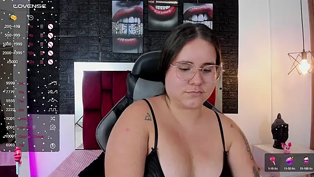 Snapshot of April1_sc chatting on March 2025 03:42:01 PM April1 sc online show from March 2025 03:42:01 PM