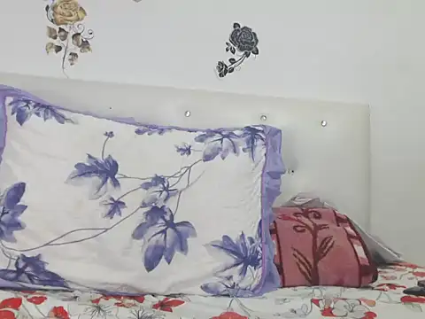 catalinadiaz666 online show from April 2026 03:34:02 AM