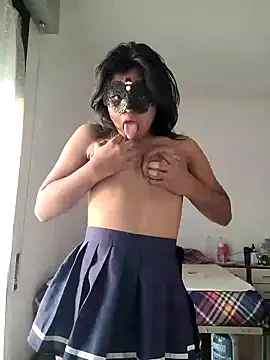 Bella Luna18 online show from December 2024 07:15:01 AM