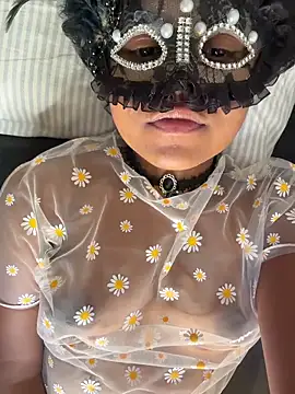 Bella Luna18 online show from January 2026 06:21:02 PM