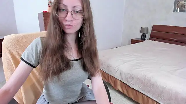 Pantyhose Mila online show from June 2026 07:48:01 PM