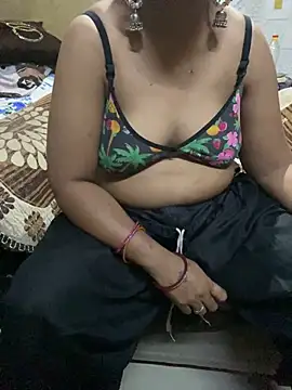 Snapshot of Tameesh_sexy_mistress chatting on June 2026 12:10:01 PM Tameesh sexy mistress online show from June 2026 12:10:01 PM