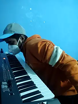 Ishan003 online show from December 2025 02:11:01 PM