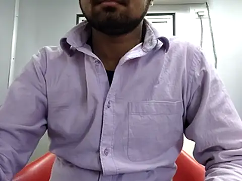 Ishan003 online show from January 2026 05:43:02 AM