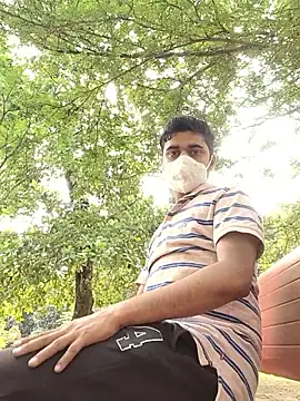 Ishan003 online show from April 2026 02:51:02 AM