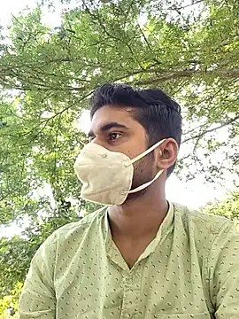 Ishan003 online show from May 2026 02:49:01 AM