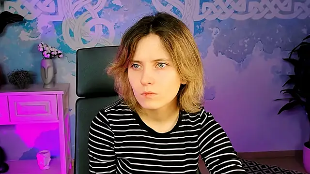 LolaAsmus online show from January 2025 05:09:01 AM