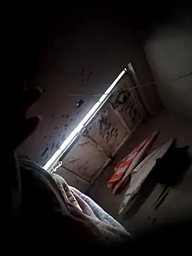 m4ti-hot online show from September 2025 12:59:02 PM