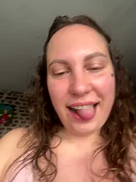 Snapshot of Yanacool007 chatting on December 2025 09:38:01 AM Yanacool007 online show from December 2025 09:38:01 AM