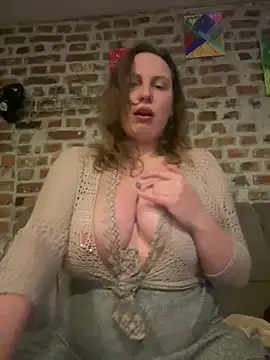 Snapshot of Yanacool007 chatting on February 2026 09:20:02 PM Yanacool007 online show from February 2026 09:20:02 PM