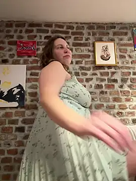 Snapshot of Yanacool007 chatting on February 2026 09:25:02 PM Yanacool007 online show from February 2026 09:25:02 PM