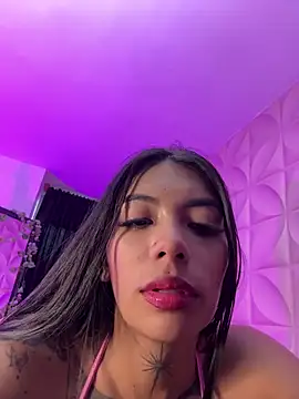 Snapshot of NattGomez chatting on September 2025 10:44:01 PM NattGomez online show from September 2025 10:44:01 PM