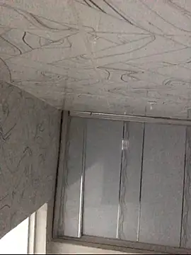 Snapshot of JackSwan18 chatting on December 2025 01:21:02 AM JackSwan18 online show from December 2025 01:21:02 AM