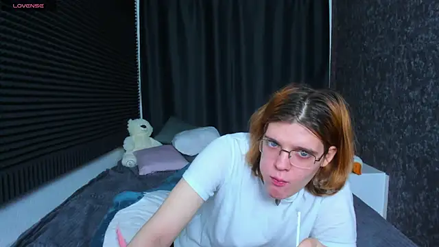 KIKI Krash online show from February 2025 01:10:02 PM