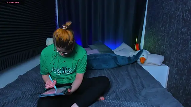 KIKI Krash online show from February 2025 04:43:02 PM