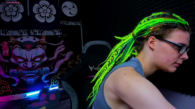 KIKI Krash online show from September 2025 10:06:01 AM