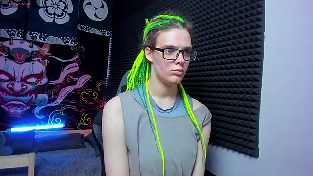 KIKI Krash online show from September 2025 10:09:02 AM