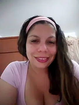 Carliina Soussa online show from December 2025 12:37:02 AM