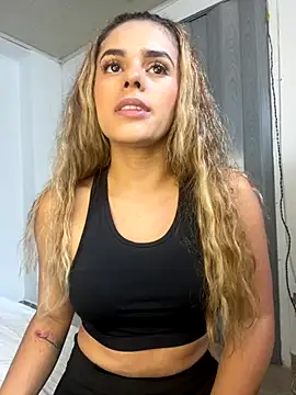 ZoeJohnsoon online show from October 2025 03:56:02 PM