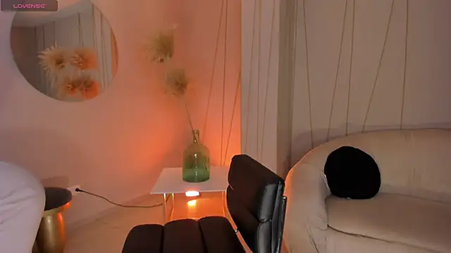 SavannahStorm online show from January 2025 06:40:01 PM