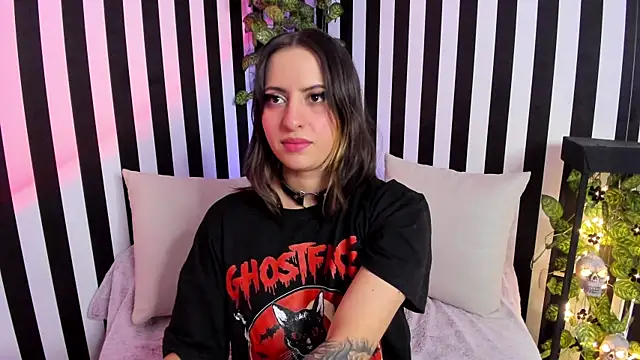 liz goth online show from May 2026 02:15:02 PM