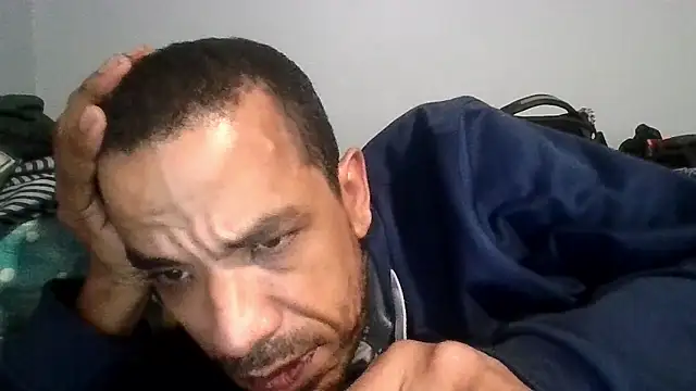 Snapshot of Tjskigh chatting on January 2026 08:41:01 AM Tjskigh online show from January 2026 08:41:01 AM