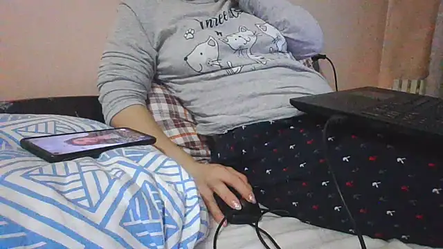 MikaKors online show from January 2025 01:52:02 PM