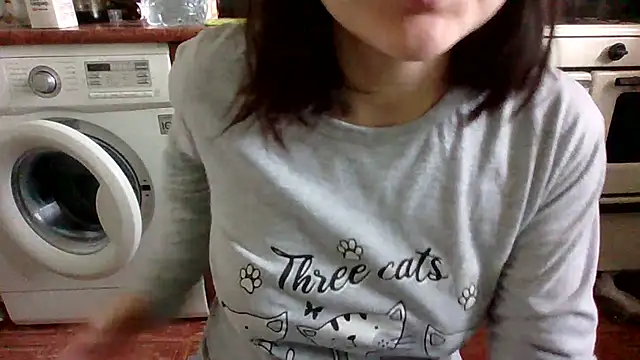 MikaKors online show from February 2025 07:38:02 AM