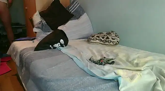 Snapshot of Horny208 chatting on January 2025 12:36:01 PM Horny208 online show from January 2025 12:36:01 PM