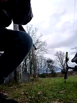 Snapshot of Horny208 chatting on January 2025 03:35:02 PM Horny208 online show from January 2025 03:35:02 PM