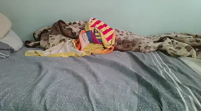 Snapshot of Horny208 chatting on March 2025 10:28:02 AM Horny208 online show from March 2025 10:28:02 AM