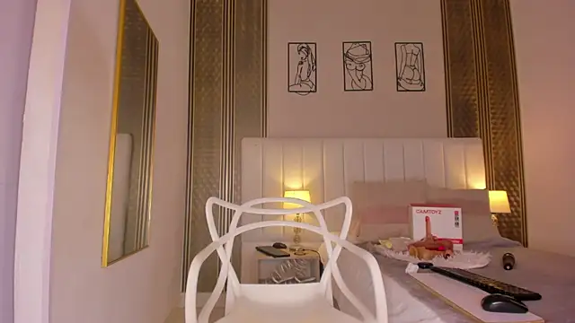 zoe sky  online show from April 2026 11:40:02 AM