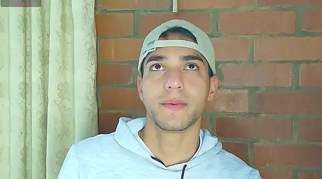 Leandro valenzuela online show from February 2025 12:15:02 PM