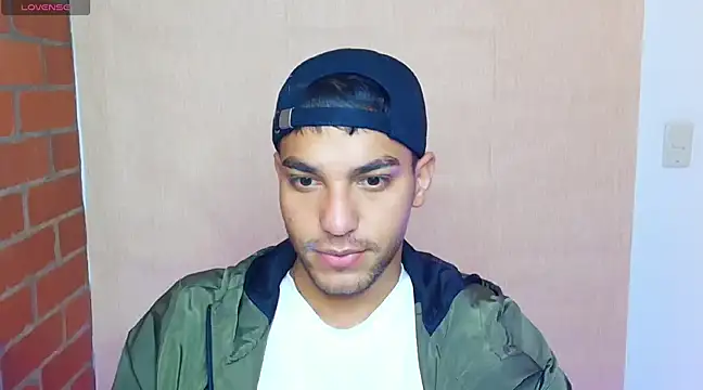 Leandro valenzuela online show from March 2025 02:48:01 PM