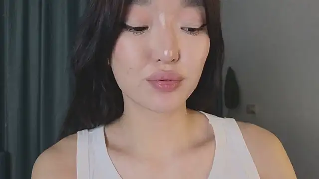 AudreyMell online show from March 2025 05:50:01 PM