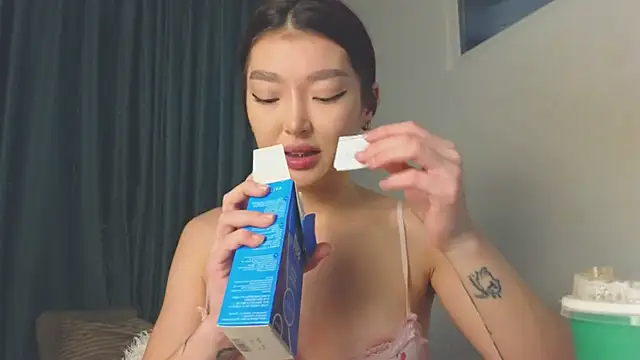 AudreyMell online show from March 2026 02:42:01 PM