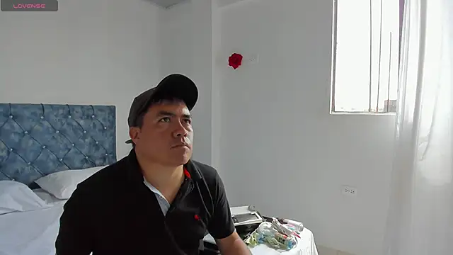 Jhonatan Morales S online show from January 2025 07:00:01 PM