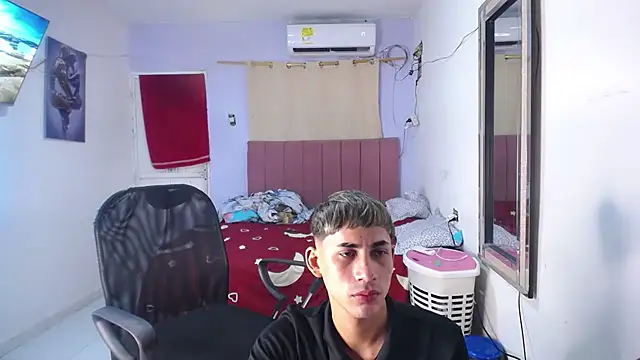 boy latino sex online show from November 2025 04:59:01 AM