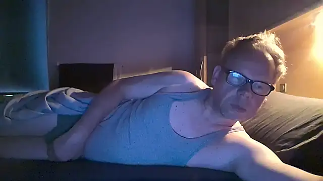 Snapshot of kinkyslet8 chatting on September 2025 06:24:01 AM kinkyslet8 online show from September 2025 06:24:01 AM