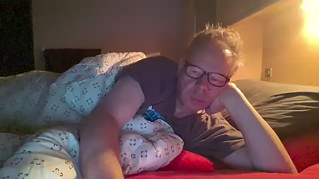 Snapshot of kinkyslet8 chatting on October 2025 06:58:01 AM kinkyslet8 online show from October 2025 06:58:01 AM