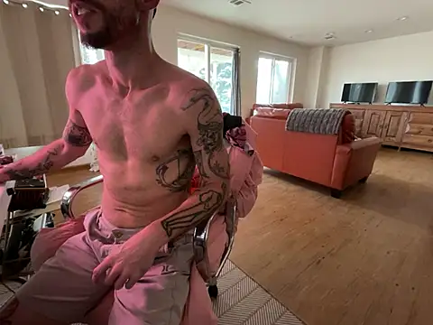 RuffClvb online show from December 2024 05:46:01 PM