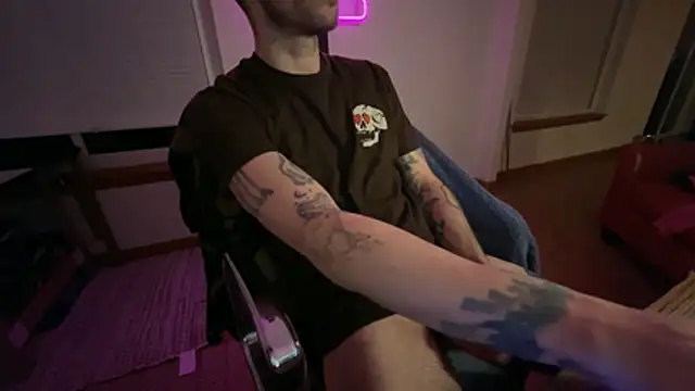 RuffClvb online show from November 2025 01:30:01 AM