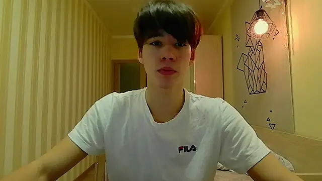 Snapshot of gayGamogey chatting on December 2024 04:06:01 PM gayGamogey online show from December 2024 04:06:01 PM