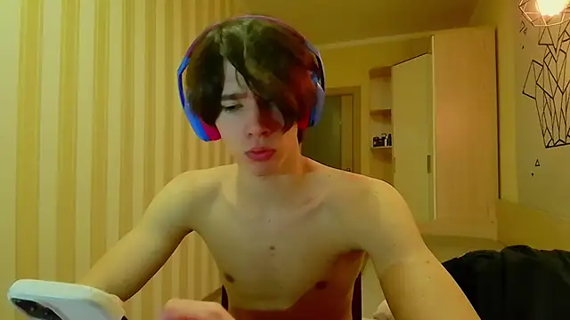 Snapshot of gayGamogey chatting on March 2025 08:37:01 PM gayGamogey online show from March 2025 08:37:01 PM