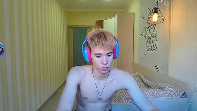 gayGamogey online show from June 2026 02:06:02 PM