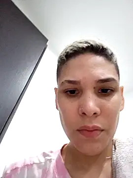 Charlee pink online show from December 2024 10:28:02 PM