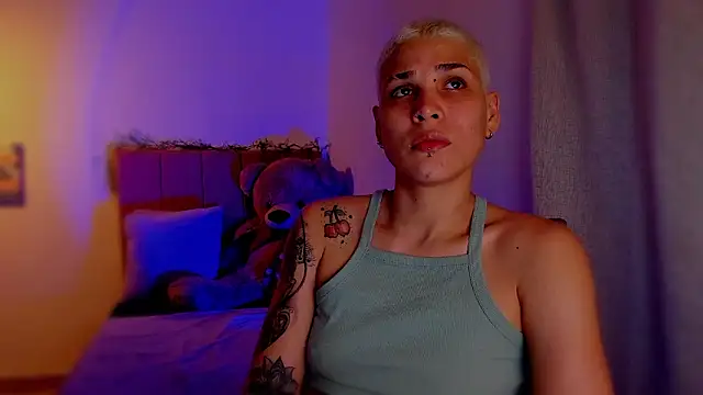 Snapshot of Charlee_pink chatting on March 2026 04:41:02 AM Charlee pink online show from March 2026 04:41:02 AM