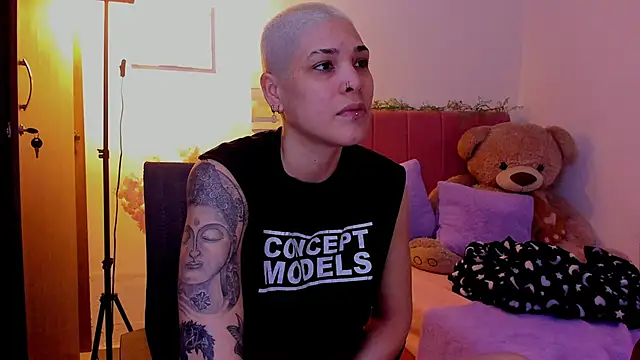 Snapshot of Charlee_pink chatting on March 2026 07:30:01 PM Charlee pink online show from March 2026 07:30:01 PM