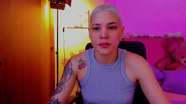 Snapshot of Charlee_pink chatting on March 2026 03:23:01 PM Charlee pink online show from March 2026 03:23:01 PM